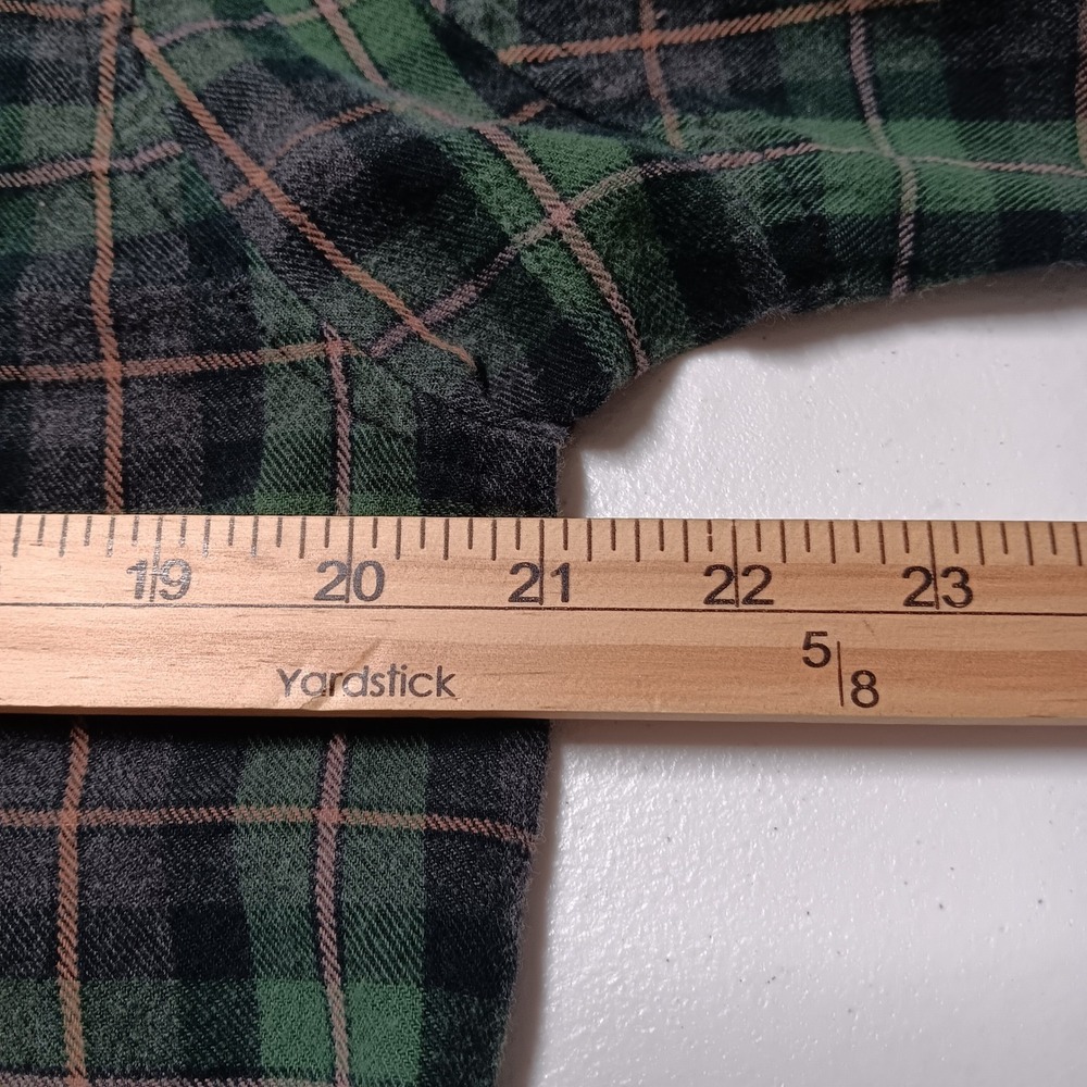 Duluth Trading Co Flannel Shirt Mens Medium Green Black Plaid Trim Fit Cotton - Picture 4 of 7